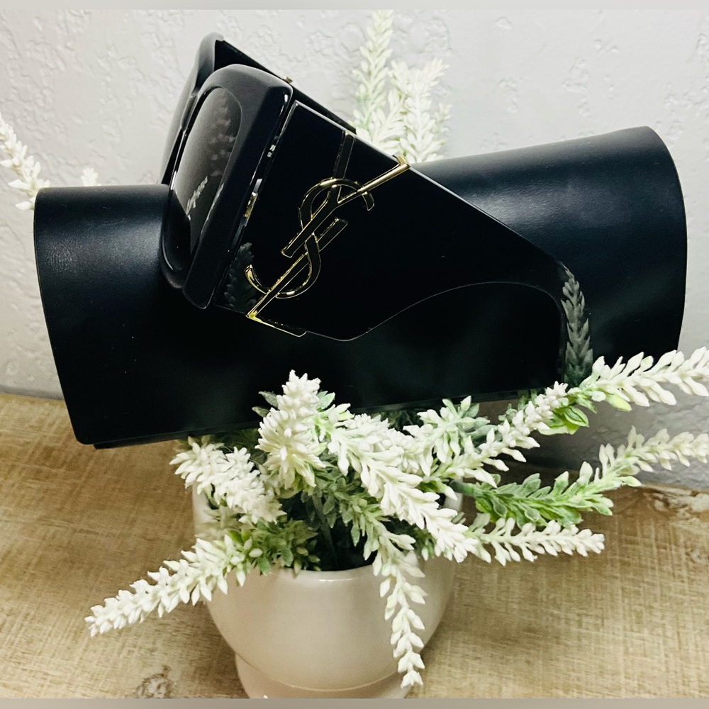 NWOT-Saint Laurent Black Sunglasses Elegant Accessories!-(#0181) - Picture 11 of 15